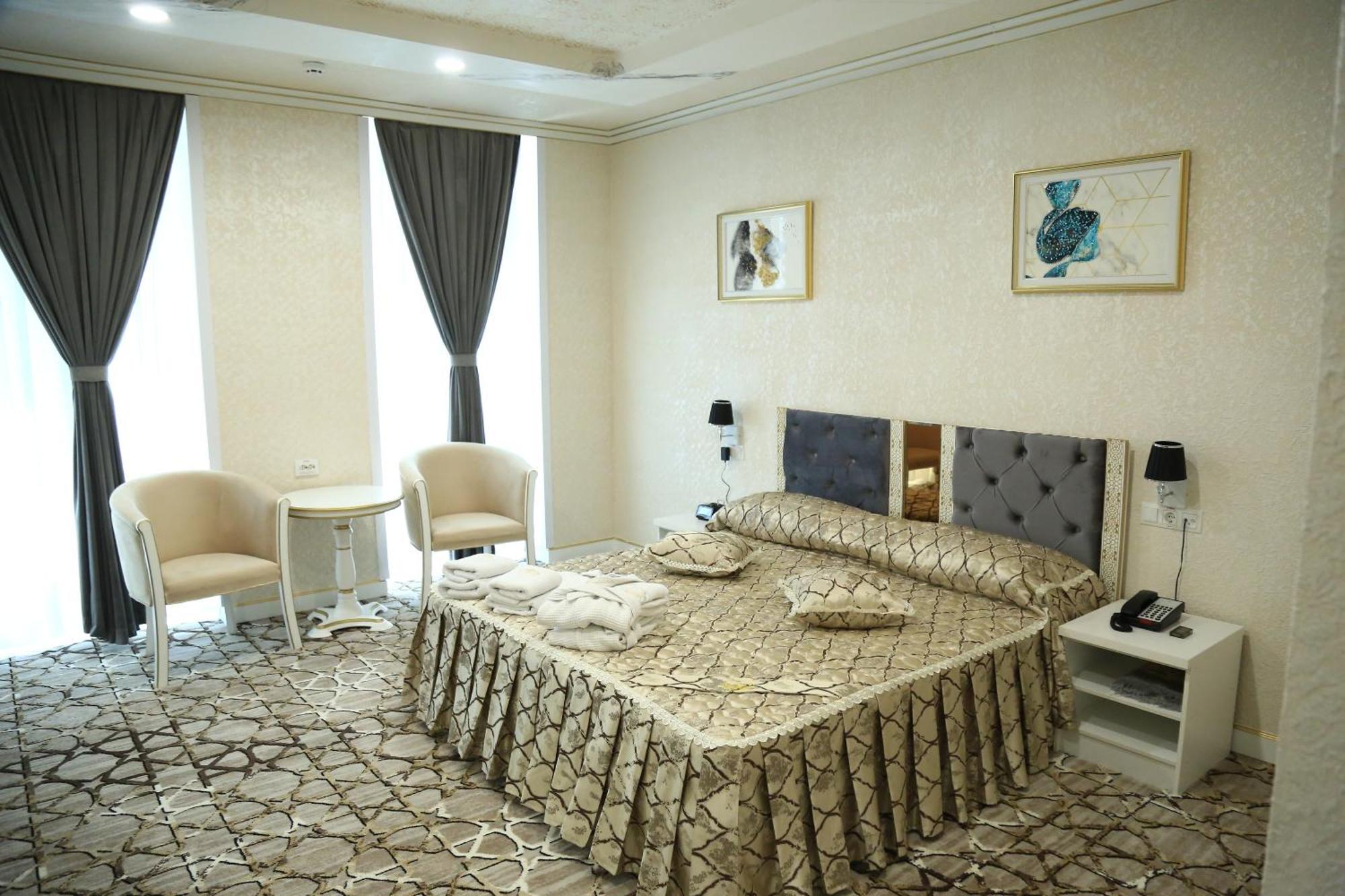 Bukhara City Hotel Turon City Plaza Екстериор снимка